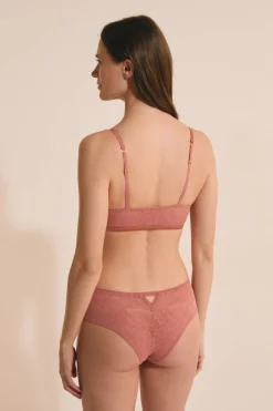 Biustonosz typu bralette z koronki