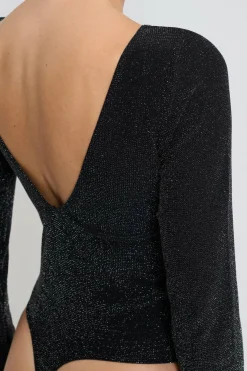 Body z dugim rękawem