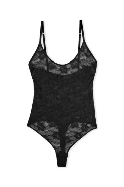 Body z koronki