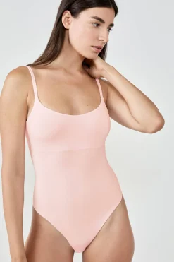 Body z mikrofibry z wbudowanym biustonoszem