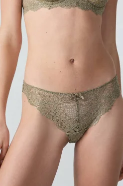 Koronkowa tanga