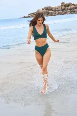 Majtki bikini z wysokim stanem z elastycznego materiału dół od bikini