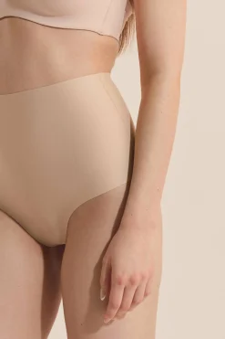 Stringi modelujące - mocny stopień modelowania