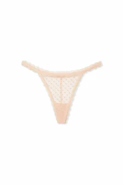 Stringi z koronką