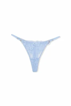 String z koronki