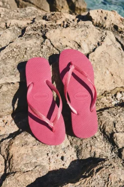 Wąskie klapki Havaianas